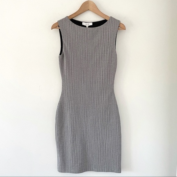 NWT Reiss Marte Textured Jersey Dress White / Blue - Picture 4 of 9